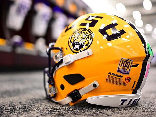 Fanon Cross tweet media