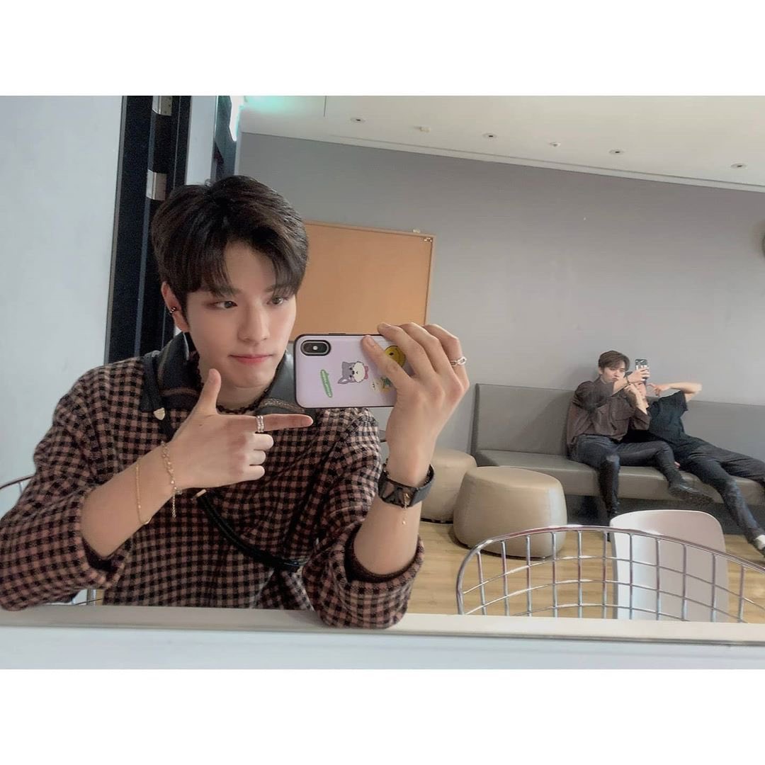 𝐞ig𝚑𝕥 𝐤𝕚ddz 𔘓𓈒࣪· 𝕚𝚗 𝕝i𝚏ē ! tweet media