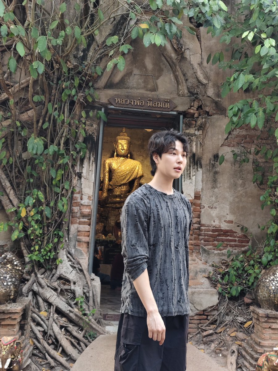 SangminWorld365's tweet image. Worship and make merit with Sangmin. 🙏🏻🥰

@sangminchoi365
#최상민 #Sangminchoi
#Sangmindinneawseries
#ชเวซังมิน #blseries
