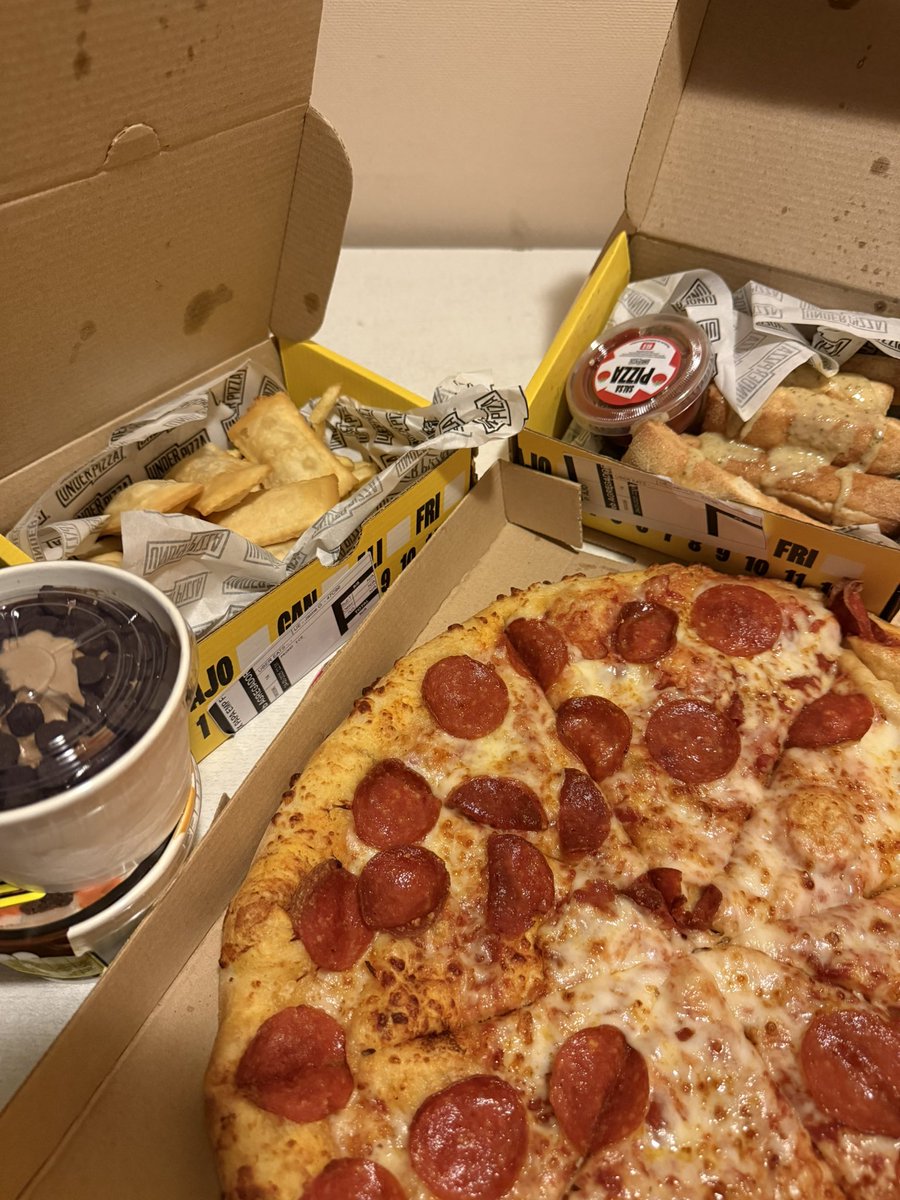 hachi 兎 tweet media