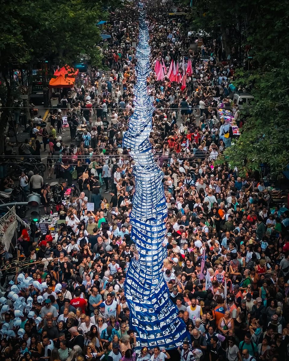Impresionante columna vertebral del pueblo argentino