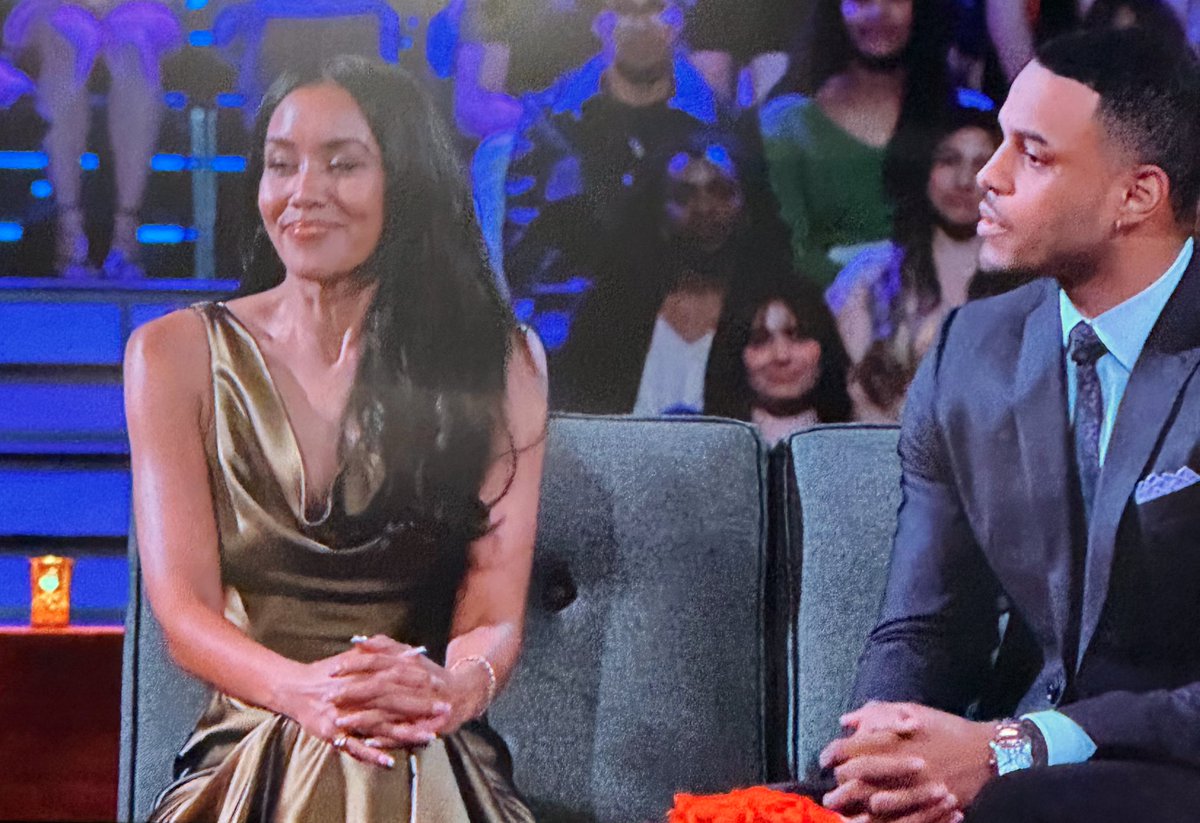 Hi 911? I’d like to report a MURDER

#TheBachelor