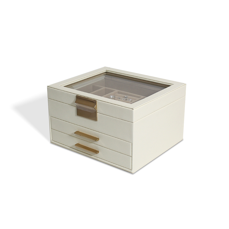 cfpackaging's tweet image. This jewelry storage box is simple and practical in design, it is made of PU leather to ensure durability and beauty,is divided into three compartments, which is convenient for storing various jewelry, such as rings, earrings, necklaces, etc. 
#jewelrybox #ClamshellBox #drawerbox