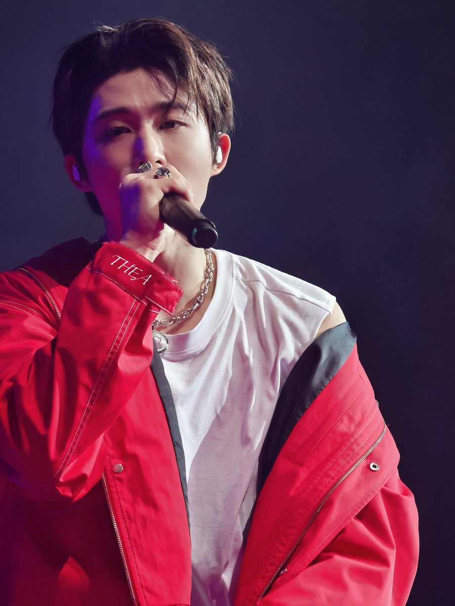 Thea34678398's tweet photo. 0322 Complexcon Hong Kong
#BI #KIMHANBIN #HANBIN #비아이 #김한빈 #Kimhanbin #COMPLEXCON2025 #Complexconhk #ComplexConHK25 https://t.co/rUGqXv1jOs