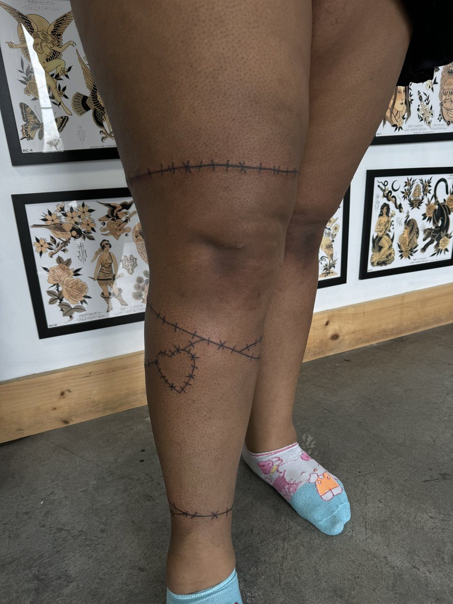 lblairtattoos's tweet photo. More tats from my last guest spot at rva 🤓 I’m so excited to move there :,3 https://t.co/qCWz8FqjMd
