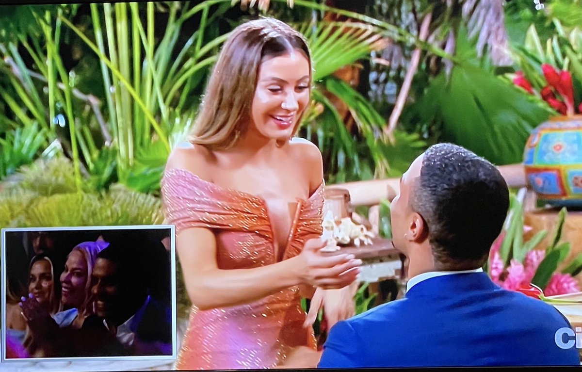 As much as I loved Litia, Juliana is the right person for Grant
#TheBachelor