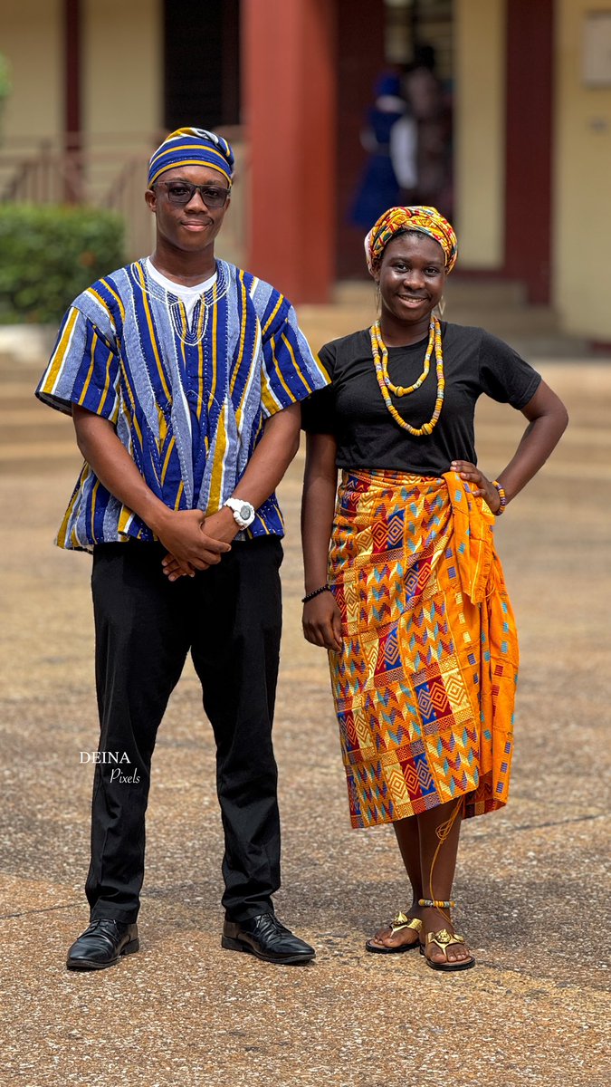 DeinaDaily tweet media