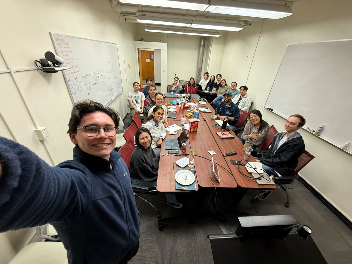ShafaatLab's tweet image. What an exciting full-circle moment! A fantastic opportunity to host the @ManesisLab visit to collect resonance Raman and hear the latest research updates from their grad student (and former undergrad) Riley. To top it off, a special lab outing with delicious food in Los Angeles!