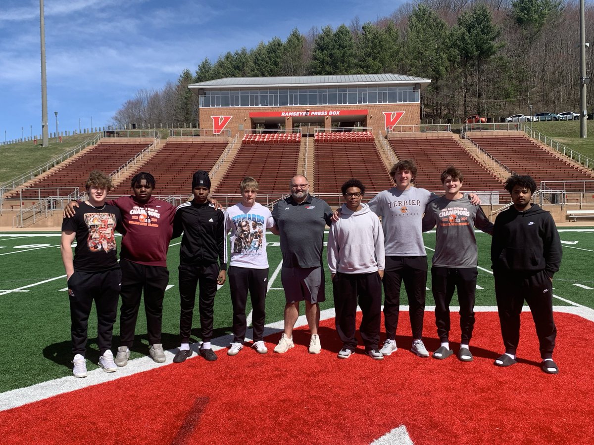 Spring Break College Trip: Day 1
University of Virginia’s College at Wise

Special thanks to Coach Bass and staff for a great tour of the campus and football facilities at <a href="/UVAWiseCavsFB/">UVA Wise Football</a> <a href="/CoachGaryBass/">Gary Bass</a>