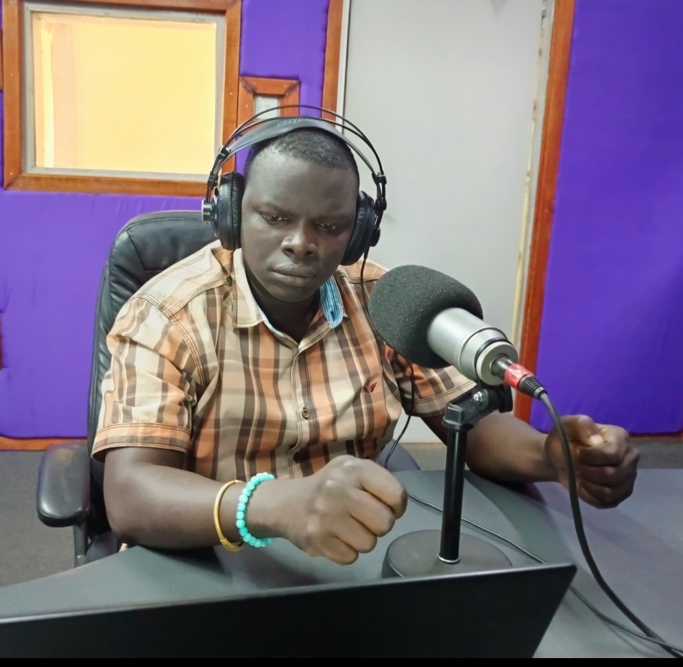 Radio Pacis Gulu-101.4fm (@radiopacisgulu) on Twitter photo LWONGO ME ODIKO |6-9am
Start your new day with facts and truth from the daily monitor and new vision, knowing what has been happening around the globe accompanied by great music and interactions with <a href="/Sha4692Lamwaka/">Lamwaka Sharon</a> and <a href="/palaringsteve/">stephen palaring</a>
#LwongoMeOdiko
#PeaceOfChristForAll LWONGO ME ODIKO |6-9am
Start your new day with facts and truth from the daily monitor and new vision, knowing what has been happening around the globe accompanied by great music and interactions with <a href="/Sha4692Lamwaka/">Lamwaka Sharon</a> and <a href="/palaringsteve/">stephen palaring</a>
#LwongoMeOdiko
#PeaceOfChristForAll