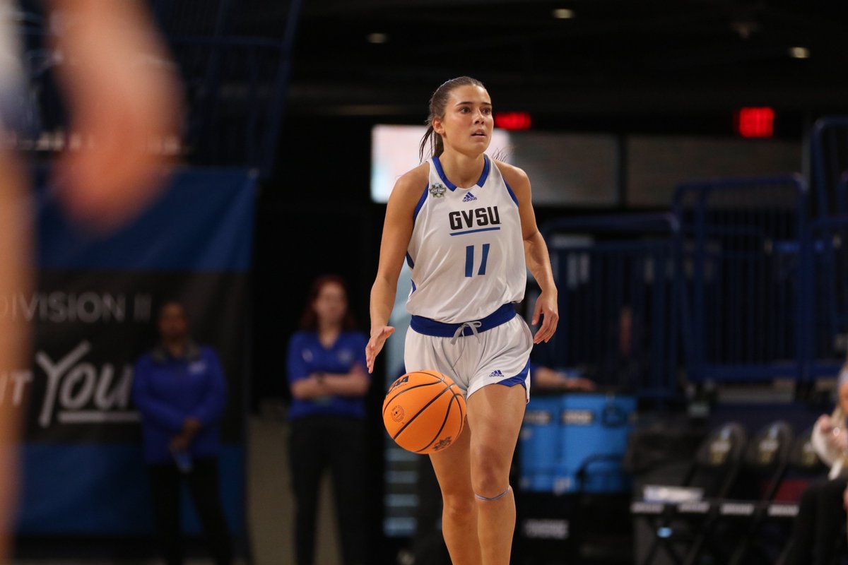 Four tickets to Wednesday's semi-finals, please 🎟️🎟️🎟️🎟️

#D2WBB | #WEliteEight