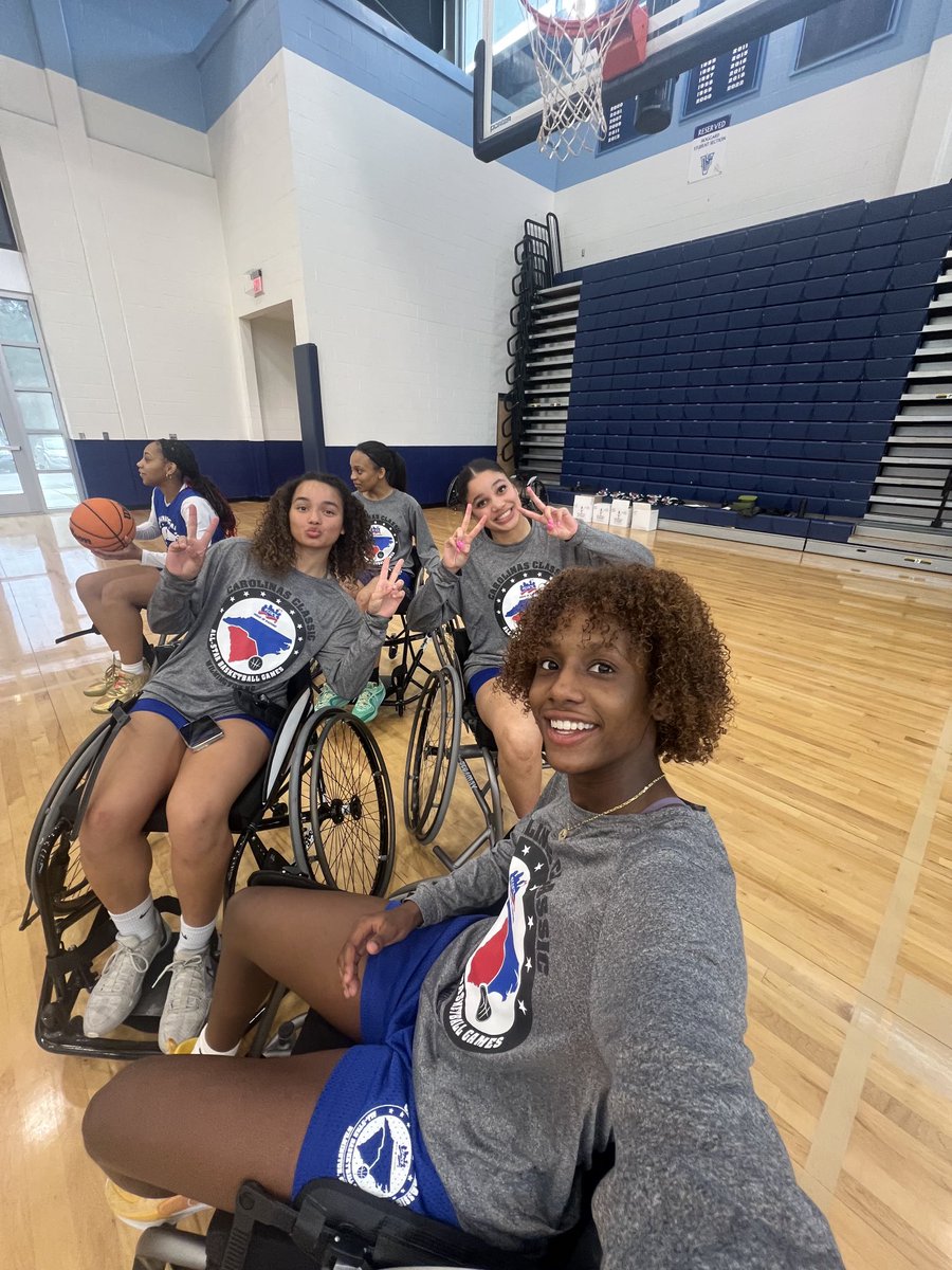 Keith Booker tweet media