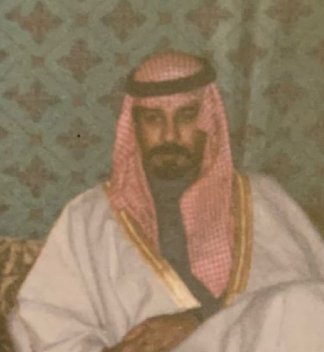 s9_ss5's tweet photo. ﴿ ليلة القدر خيرٌ من ألف شهر ﴾

"اللهم بلغنا ليلة القدر ولا تحرمنا نورها وبركتها وأجرها، واجعل لنا فيها دعاءً لا يُرد وافتح لنا بابًا إلى الجنة لا يسد."
اللهم اغفر لوالدي واجزاه خير الجزاء واجمعني به في الفردوس الأعلى من الجنة https://t.co/TBw4Li8jKR