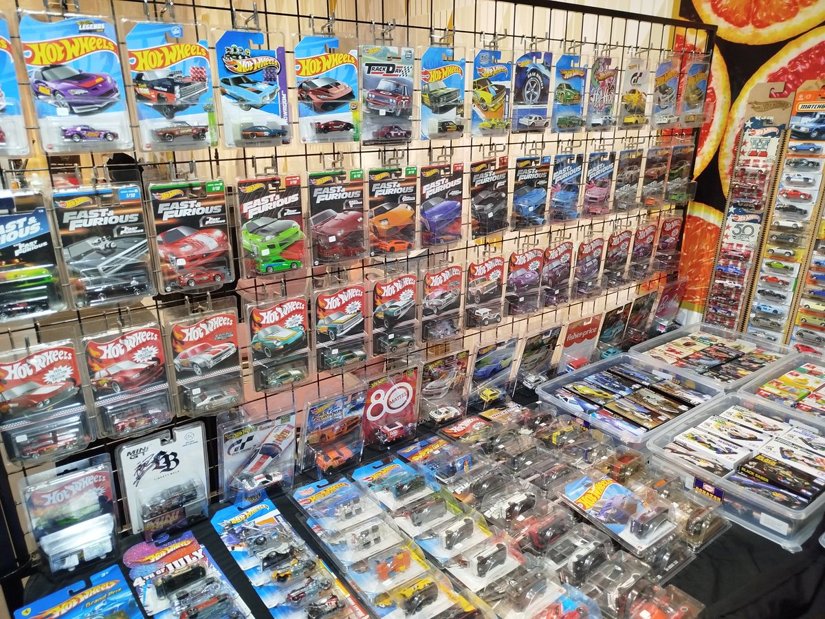 MrsimpleJesse's tweet photo. @Hot_Wheels @Mattel Got New Toys And Then Go To The Next Diecast Event And Get Some New Toys #X #indonesia #fun #Entertainment #hobby #hotwheels #cars #toys #mattel #hotwheelsindonesia #diecaster #diecast #photos #photography #diecastmodel #EVENT https://t.co/um5n9ScmAx