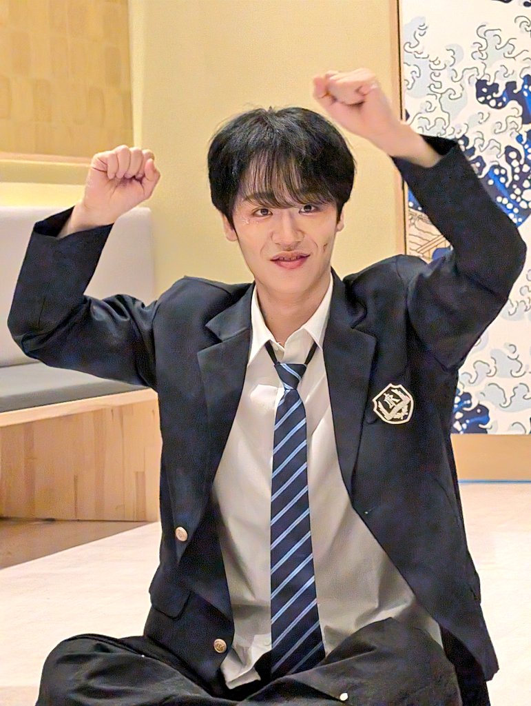 Miyu_kt2021's tweet photo. EXCEED 3rd Tokyo Live
~𝕃𝕆𝕍𝔼 𝔻ℝ𝔼𝔸𝕄 𝕆ℕ~
2025.3.9 1部 フォトタイム
#EXCEED #엑시드 #エクシード #RDBX
#Kstage_O #KPOP #新大久保 #コリアンタウン #성현 #SUNGHYEN #ソンヒョン #ヒョンギ #クムユル@0625_hsh @jp_exceed https://t.co/e3NlyWaPxL
