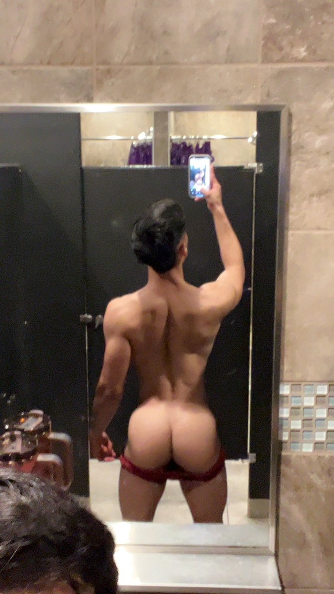 Need a booty rub right about now 😪