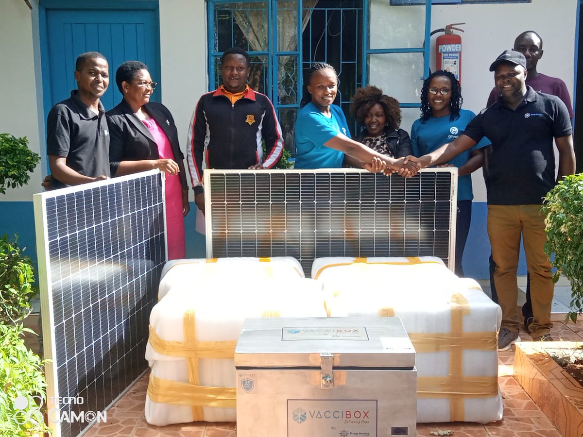 AccessDrop's tweet image. Scaling Up Sustainable Healthcare in Kitui County! 🌍⚡
Drop Access is elated to have successfully delivered 5 units of our solar-powered medical refrigeration solution #Vaccibox to the Catholic Medical Mission Board(CMMB) Offices at Mwingi Level 4 Hospital.

 #ScalingImpact