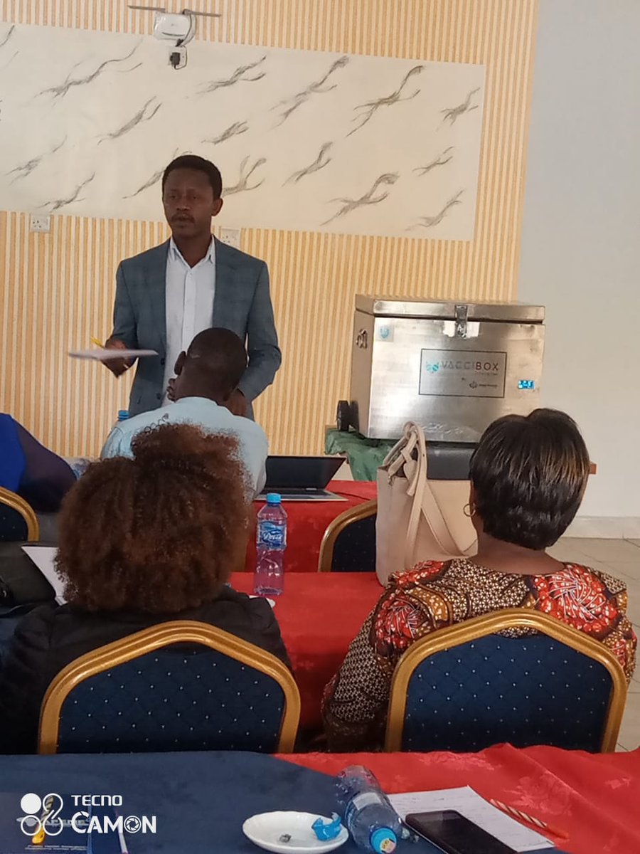 AccessDrop's tweet image. Scaling Up Sustainable Healthcare in Kitui County! 🌍⚡
Drop Access is elated to have successfully delivered 5 units of our solar-powered medical refrigeration solution #Vaccibox to the Catholic Medical Mission Board(CMMB) Offices at Mwingi Level 4 Hospital.

 #ScalingImpact