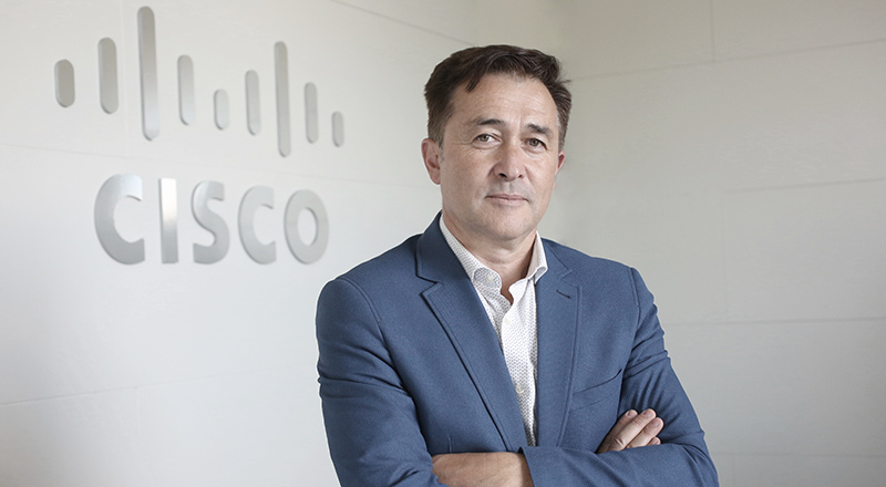 🔴 ENTREVISTA | “Protegir el panorama digital actual ja no es pot fer a escala humana: cal un enfocament d’IA nadiu”
Andreu Vilamitjana, CEO de <a href="/Cisco/">Cisco</a> a Espanya i Portugal, analitza el futur de la ciberseguretat i la IA.
lc.cx/FlfvSF