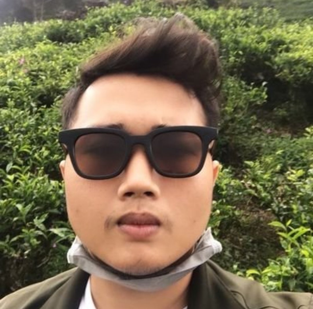 becarefullguys's tweet image. ‼️EVERYONE BE CAREFUL‼️

ciwi bdg yg msh main dating apps (tinder, etc), hati-hati klo kalian match sm cowo faker yg ujungnya ngaku nama dia "Mughi Haaditiar Perdana" dan melakukan penipuan dgn modus pinjol. korbannya banyak dan dia suka ngancem balik korbannya
Ini fotonya⬇️