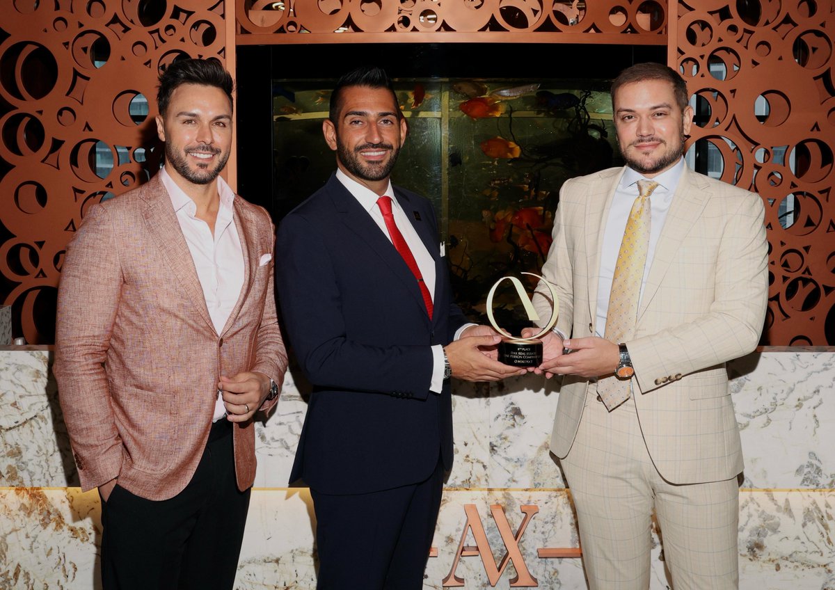 AleConsole's tweet photo. Honored to receive the award for being among @OmniyatOfficial's top performers — the undisputed leader of Hyper Luxury real estate in Dubai.

@AXCAPITALUAE  continues to affirm its leadership in this market, year after year, success after success. https://t.co/wevCSs3vCL