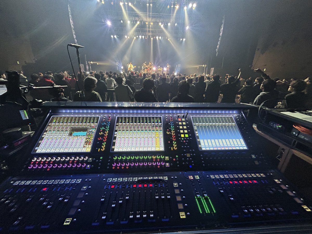 2025.3.25@KT Zepp Yokohama

ゼンジンミトウ

WORKAHOLIC
音響担当させていただきました🔊

FOH：のざわ