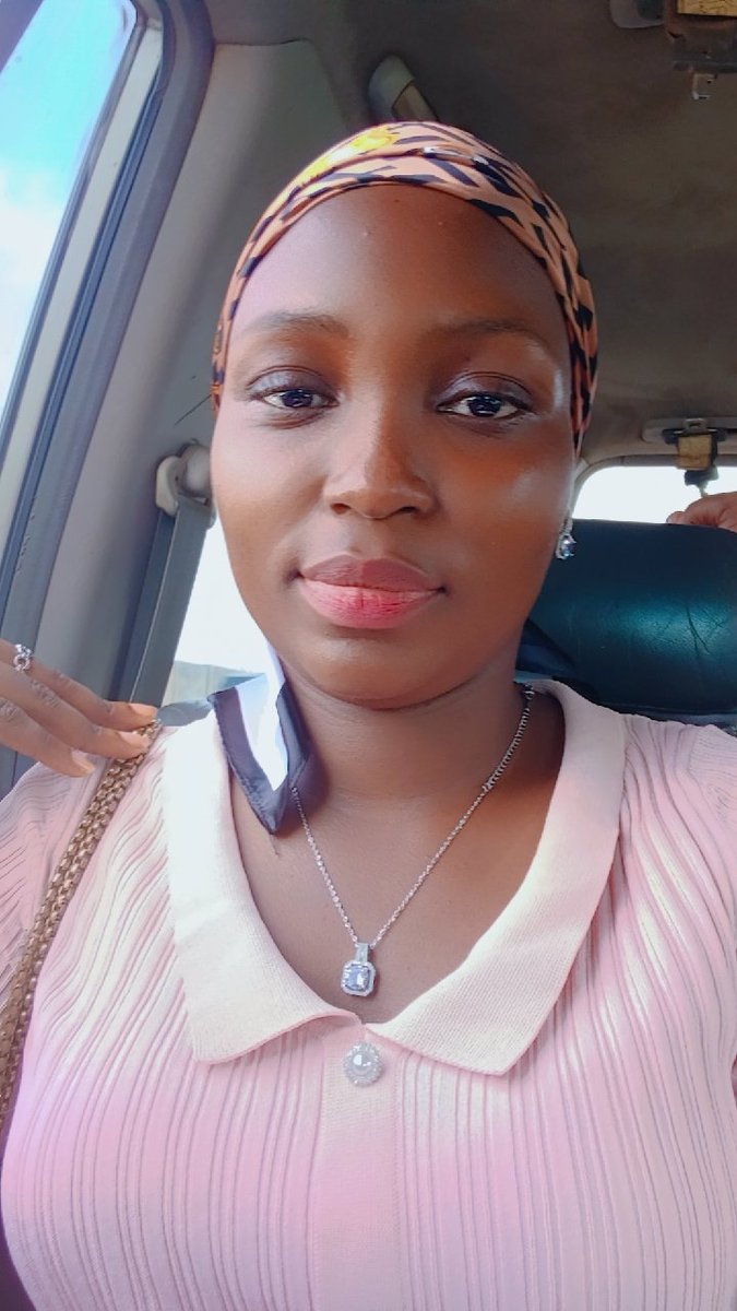 AyoniadeI's tweet photo. Kindness is the most powerful currency you can offer the world. A simple smile, a helping hand, or a few kind words can turn someone’s entire day around. And the beauty of kindness? It always finds its way back to you. https://t.co/QjQEOKdHDS