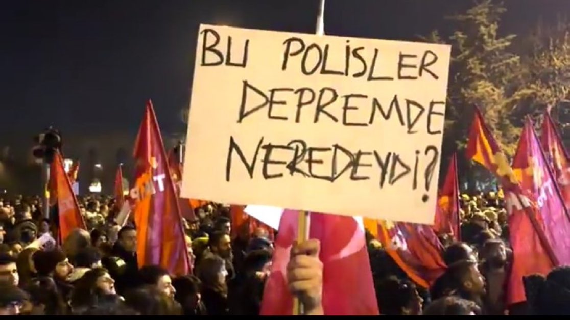 Sana çok şey söyleyebilirim ama hiçbir şey söyleyemem..