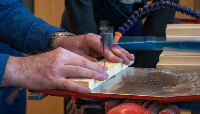Hegner_UK's tweet photo. Hegner scroll saws are the go-to choice for precision, durability, and ease of use.

Achieve clean, accurate cuts on a variety of materials.

Explore the full range:
https://t.co/FedxsI92mT

#Hegner #TSL #woodworking #scrollsaw #scrolsawprojects #carpentry #woodworkingcommunity https://t.co/x6urNImw8J