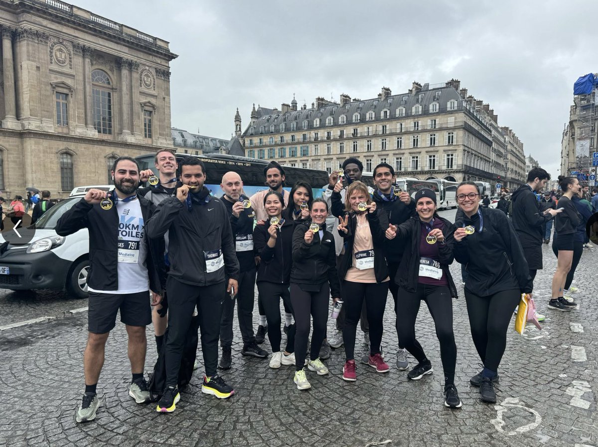 10KM, une équipe au top et une ambiance de folie ! ⭐️🏃💨 Esprit d’équipe et détermination, c’est notre recette ! 💪 Fiers d’avoir couru aux côtés des grands de notre industrie. Un grand bravo à nos 20 coureurs #Dayuse ! RDV au prochain challenge ? 🔥 #10KMDesÉtoiles