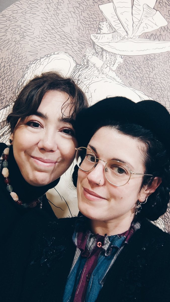 toriceslab's tweet image. Ayer estuvimos desmontando en Valladolid la exposición "Iluminando la Ciencia: Paleontólogas e Ilustradoras". Ha sido una gran experiencia y las comisarías @atorices_angie y @anabelguzmo agradecen al @MCienciaVLL esta oportunidad de visibilizar a estás pioneras de la ciencia.