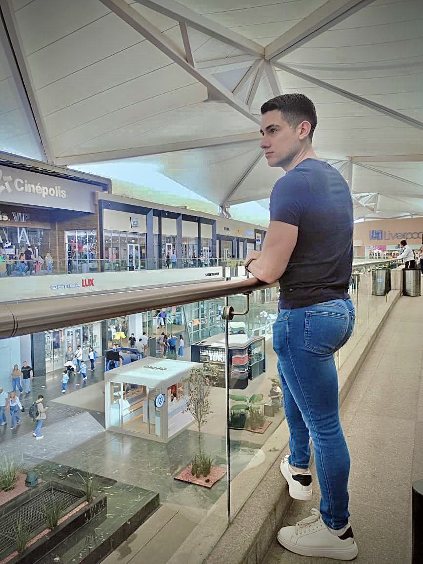 Guibert Oyervides tweet media