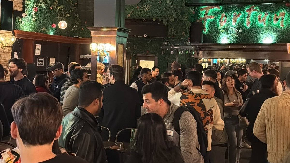 VibraniumLabsAI's tweet photo. Still thinking about the energy at our ‘Series A to F Founders & Operators’ event at The Dean last week.

Huge thanks to @AfinoInc, @nyc_b2b, and the founders who made it feel like something special. NYC showed up. 🔥🙌💙