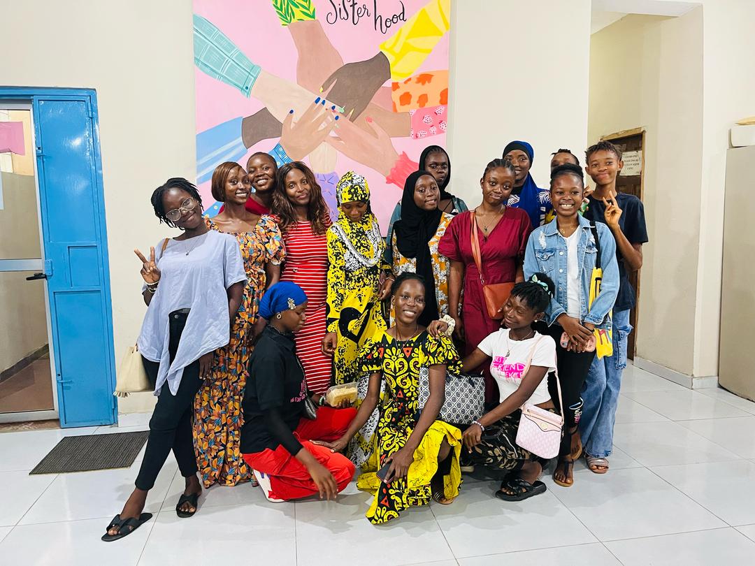 GESSierraLeone's tweet photo. #WomensHistoryMonth &amp; our Girl Advisory Board stays focused on advocating for their peers, w/their first qtr meeting of 2025. Girls discussed roles &amp; responsibilities, strat planning, the annual work plan &amp; brought vital suggestions about programming activities! https://t.co/dJyJfBAoKs