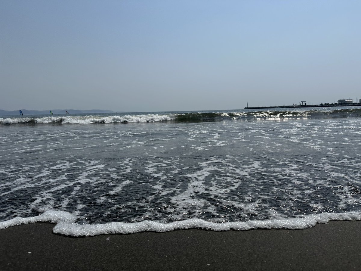 CANON_EOS_R5's tweet image. ぃ~ま…そら☀️ﾎﾞﾘｽ…🚓

楽しい午後ぉ~🙋 🌈

#江ノ島 #パトカー #海