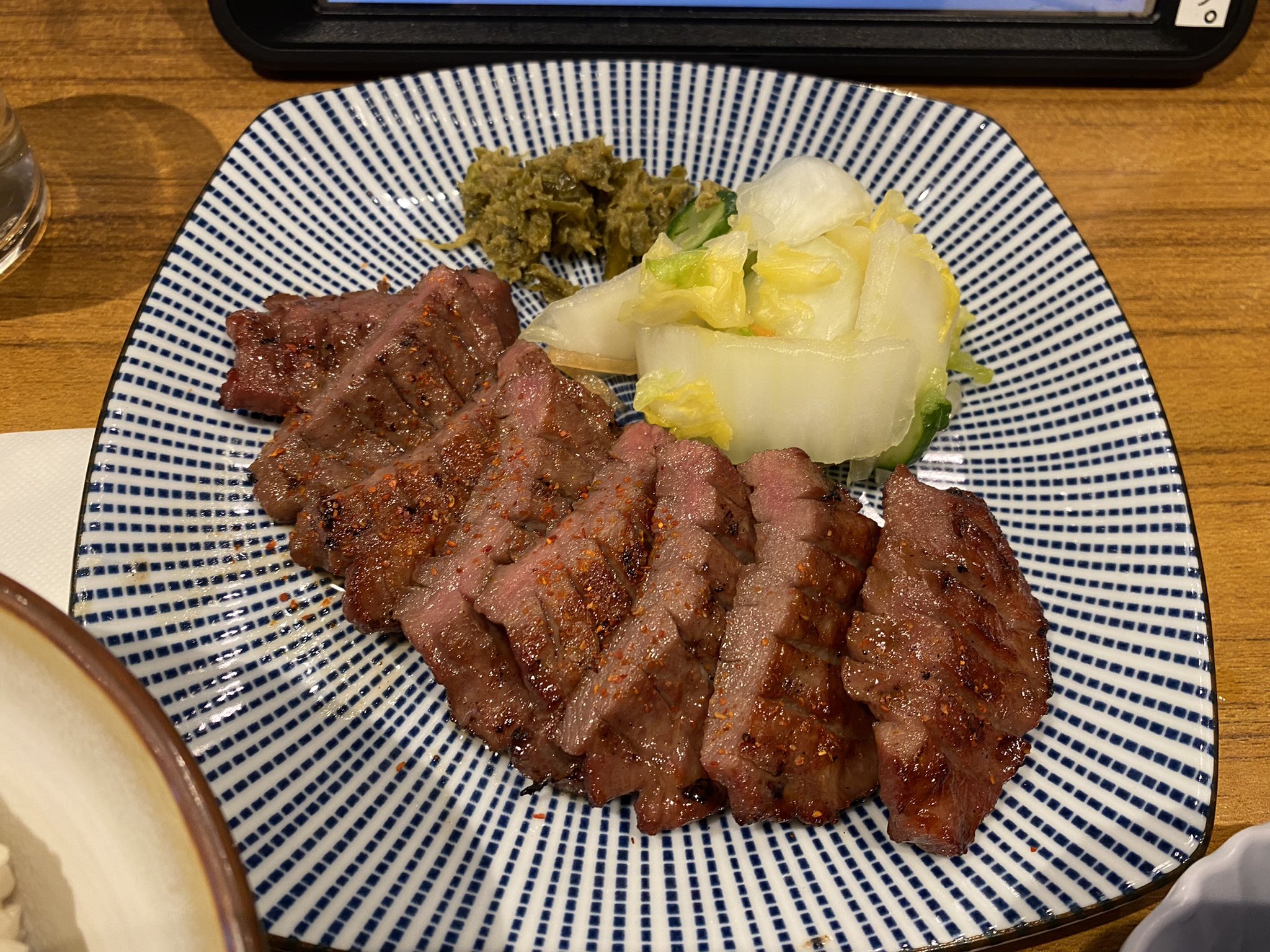 紺系・撥水加工素材&シルバーグレー色裏地-大阪京橋店スーツ