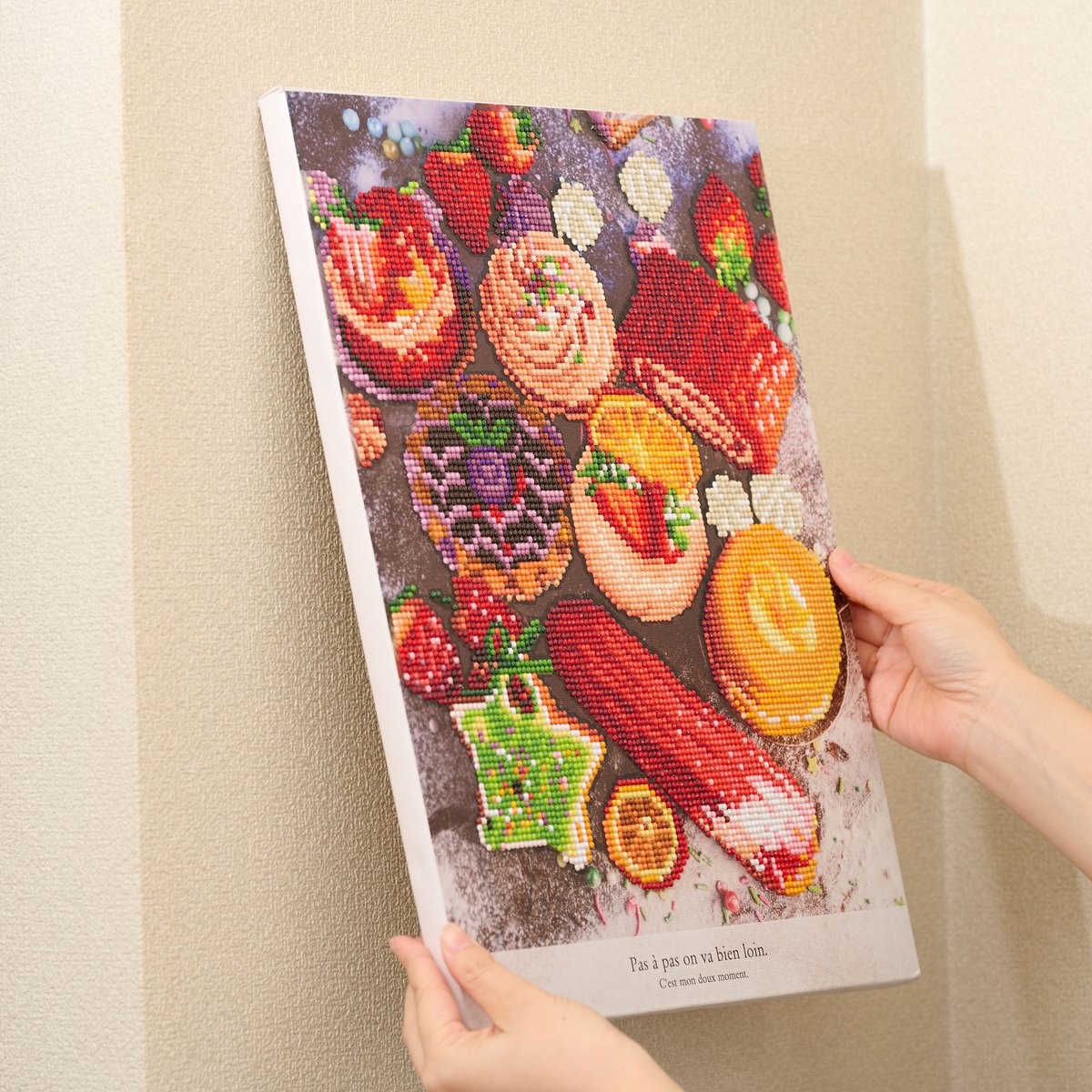 無心でビーズを貼る時間に、ハマる方続出👀 いま注目の手芸