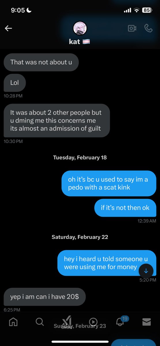 seen a lot of people get exposed for a lot of different shit aint no way kwipkat went to EXTORTION 😭😭😭 (kat told jaykee that he would be forgiven for the kallical stuff if he gave her money)