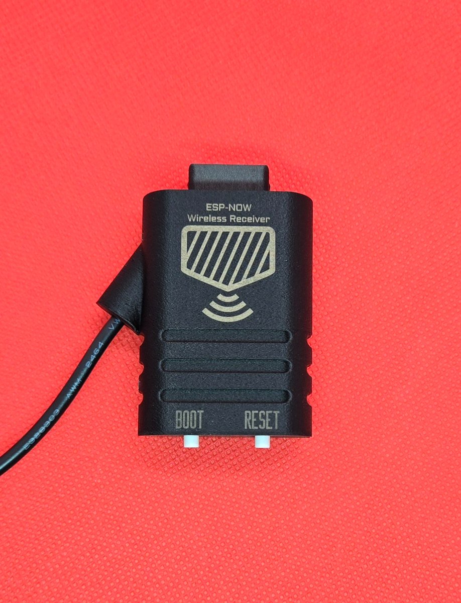 mellott124's tweet image. Virtual Boy wireless controller PCBs and receivers have shipped out. retroonyx.com/product-page/v…