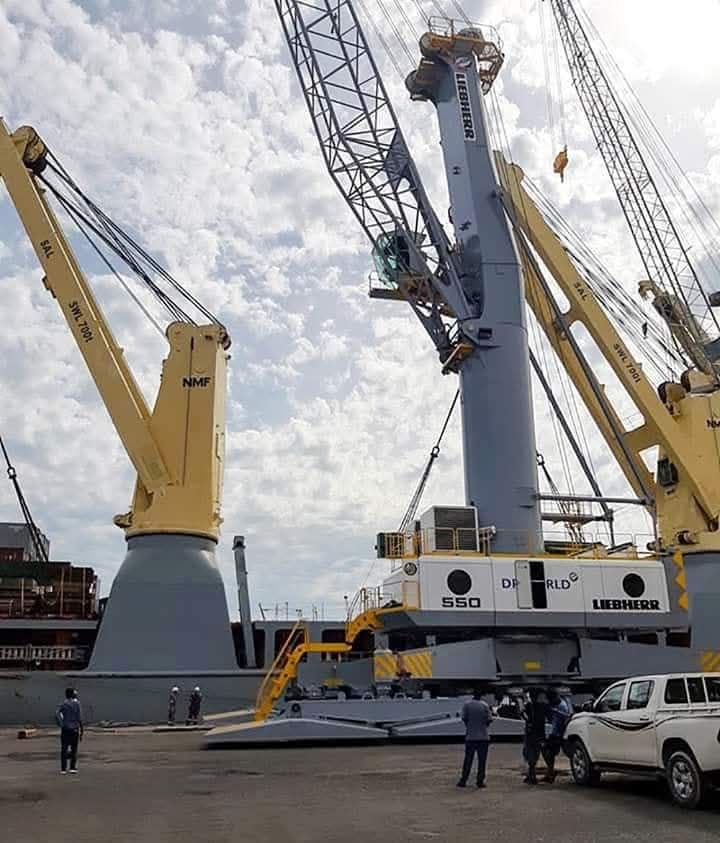 thedrosg1's tweet photo. #Eritrea ⚓️🇪🇷⚓️ 
#Assab #Massawa #RedSea
International Port Service https://t.co/kTv6xBC3iq