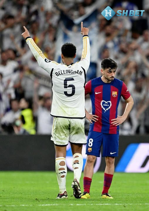 SFootballhub's tweet photo. 👀✨ Pedri: “Yes, I would SIGN UP for a Clasico UCL Final. We should NOT be scared of anyone”.
🔗: https://t.co/xvmOa93w7l https://t.co/U9BftWgoim