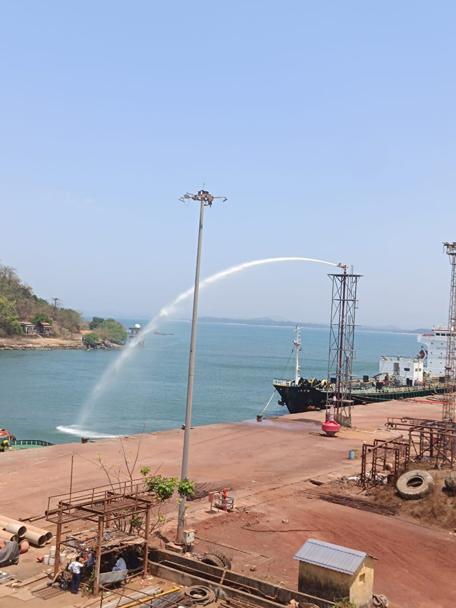 SDCL_India's tweet image. &quot; MD, SDCL, inspected Sagarmala-funded projects at Karwar Port, Karnataka to review progress, tackle challenges, and ensure timely execution. #Sagarmala #MaritimeDevelopment #Infrastructure #SDCL @shipmin_india