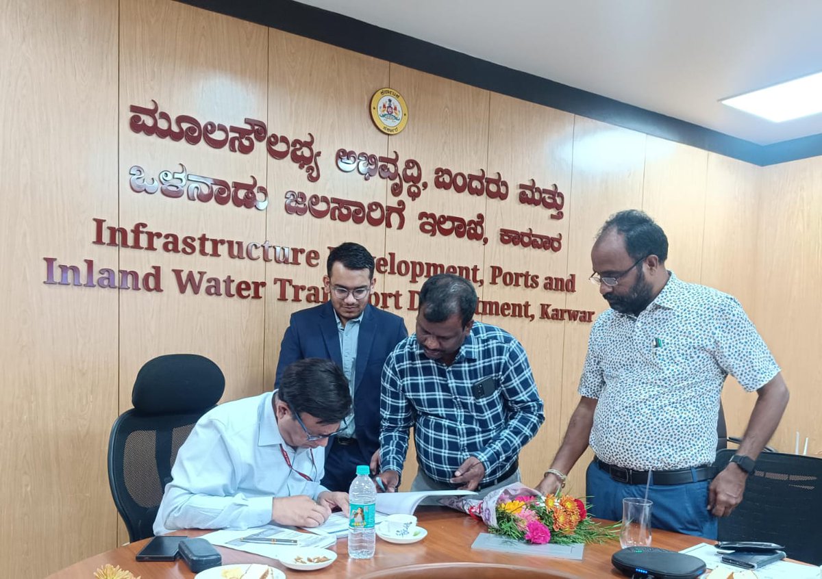 SDCL_India's tweet image. &quot; MD, SDCL, inspected Sagarmala-funded projects at Karwar Port, Karnataka to review progress, tackle challenges, and ensure timely execution. #Sagarmala #MaritimeDevelopment #Infrastructure #SDCL @shipmin_india