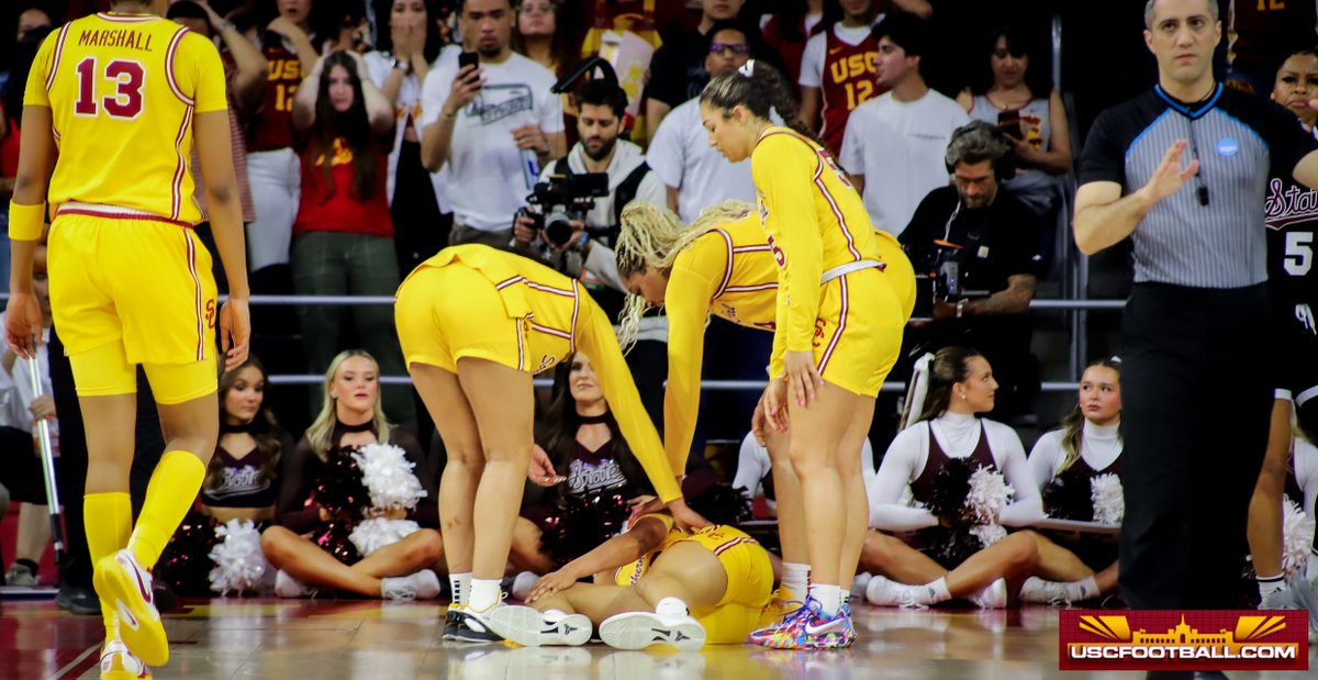 Devastating.

As dreaded, #USC announces superstar JuJu Watkins suffered a season-ending injury Monday night in the NCAA tournament win over #MississippiState that will require surgery.