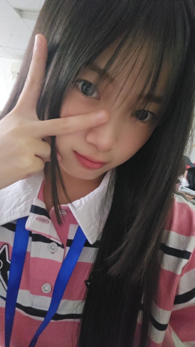 RFritzy_JKT48's tweet photo. lg pelajaran mtk ahay😉 https://t.co/ebNdvgaHGi