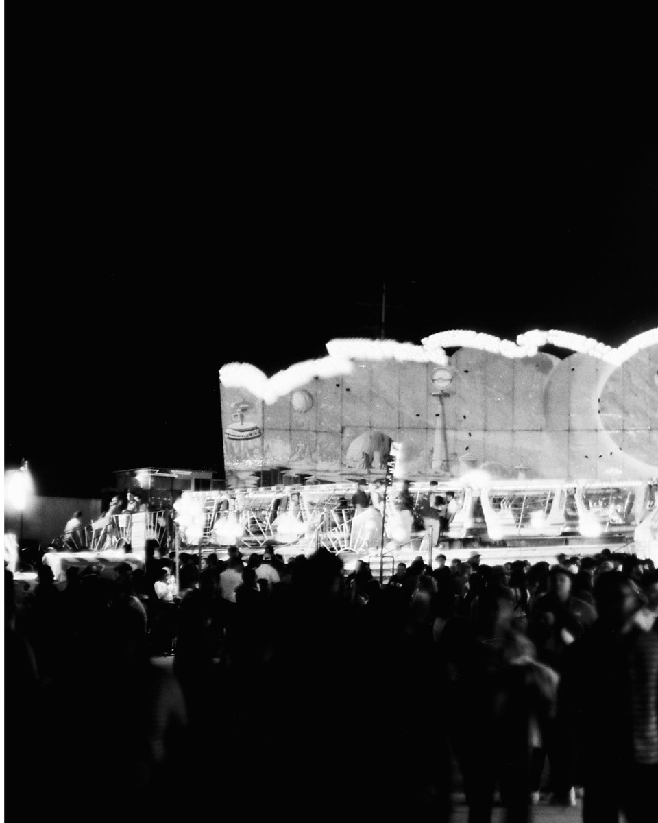 RL_analog's tweet photo. Small town fair in northern Mexico. https://t.co/Ps8lULzJ4l