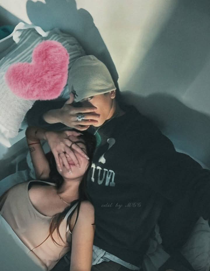 London and American 

NASAAN ANG JARFYANG