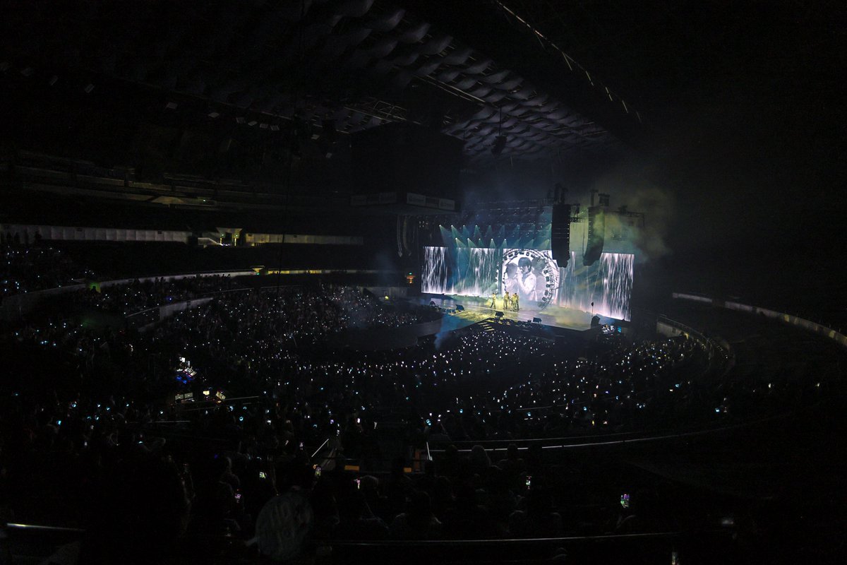 philconcerts's tweet photo. To 400 more years with BOYNEXTDOOR: On March 22, BOYNEXTDOOR's first solo concert in the Philippines, #KNOCK_ON_Vol_1_IN_MANILA, left us speechless with their joyous energy that would undoubtedly last 400 years.  

Relive the enjoyable time we had with the boys of @BOYNEXTDOOR_KOZ here: https://t.co/v80UYUpjWB 
 
Special thanks to @pulpliveworld!

Photos courtesy of KOZ Entertainment