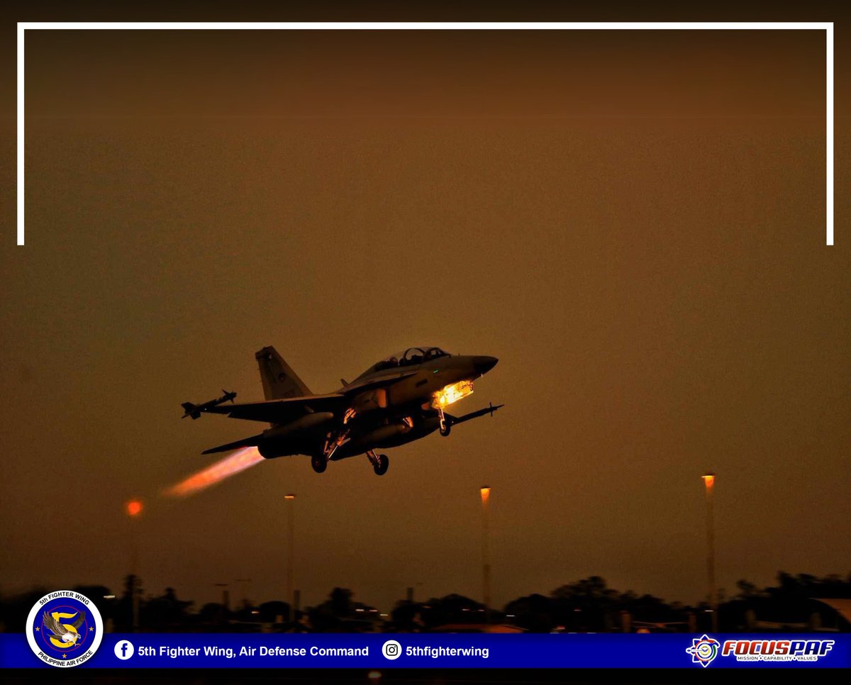 MonteroMax's tweet image. The 🇵🇭Philippine Air Force indirectly confirmed through a public service announcement that their grounded FA-50PH Fighting Eagle light fighters are back in the air. This was after one of the aircraft fatally crashed earlier this month.

📷Philippine Air Force.