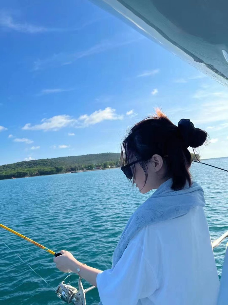 stellar rabbin lamentation enwrite
Sea fishing